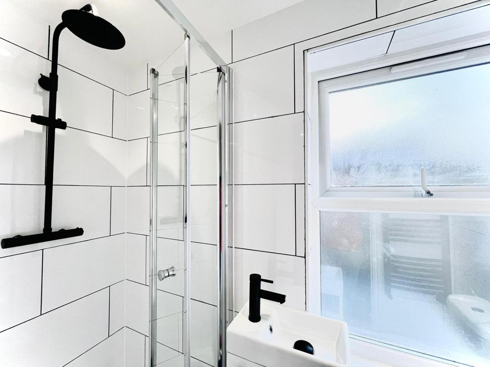 London 61 Central Studio, Ideal For Tourists High Recommend!!! Exterior foto