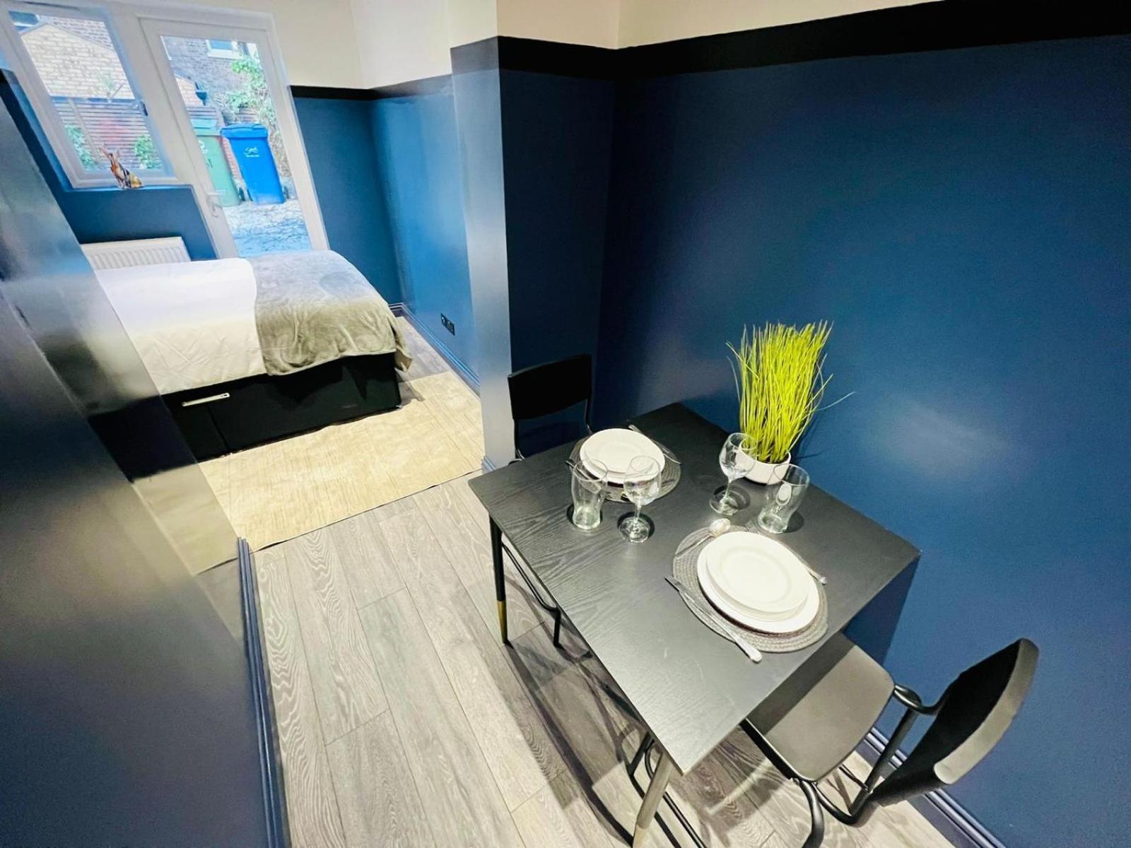 London 61 Central Studio, Ideal For Tourists High Recommend!!! Exterior foto