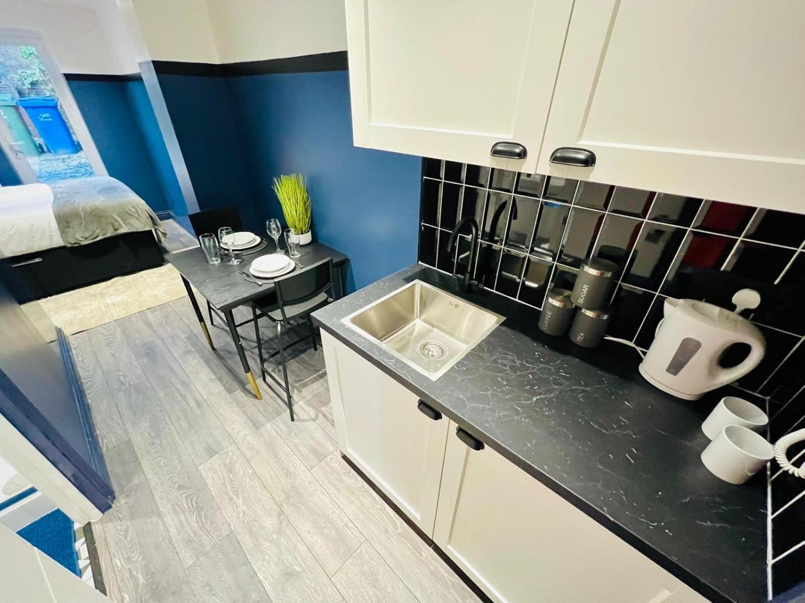 London 61 Central Studio, Ideal For Tourists High Recommend!!! Exterior foto