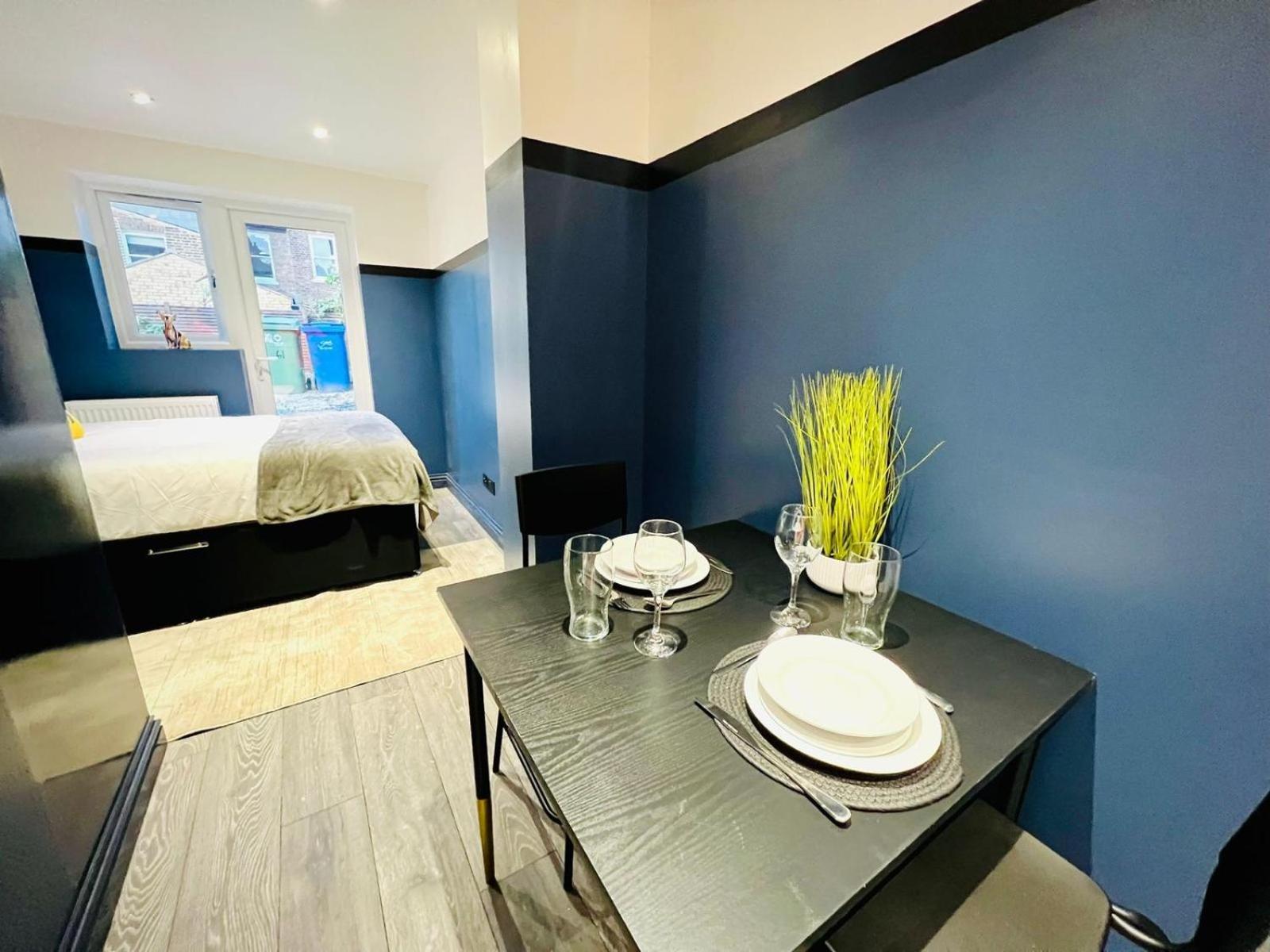 London 61 Central Studio, Ideal For Tourists High Recommend!!! Exterior foto